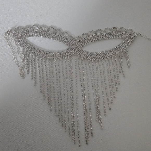 Glamorous Silver Rhinestone Fringe Mask - Picture 3 of 3